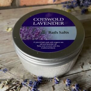 Cotswold Lavender Bath Salts 200ml Tub - Image 3